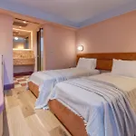 Yonca Anjelika Hotel