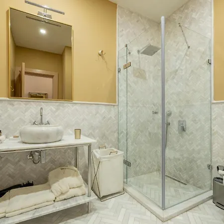 Yonca Anjelika * גוג'ק