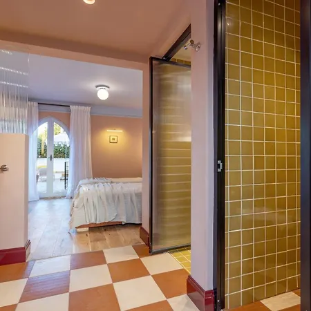 מלון Yonca Anjelika גוג'ק