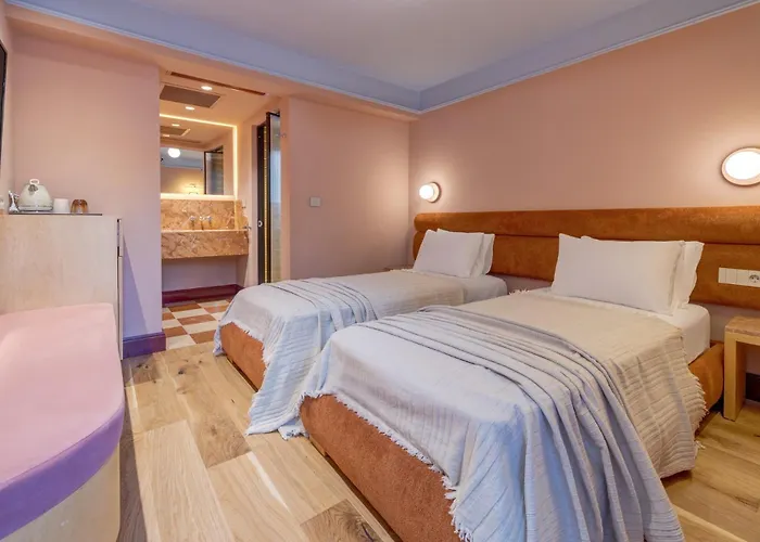 Yonca Anjelika Hotel