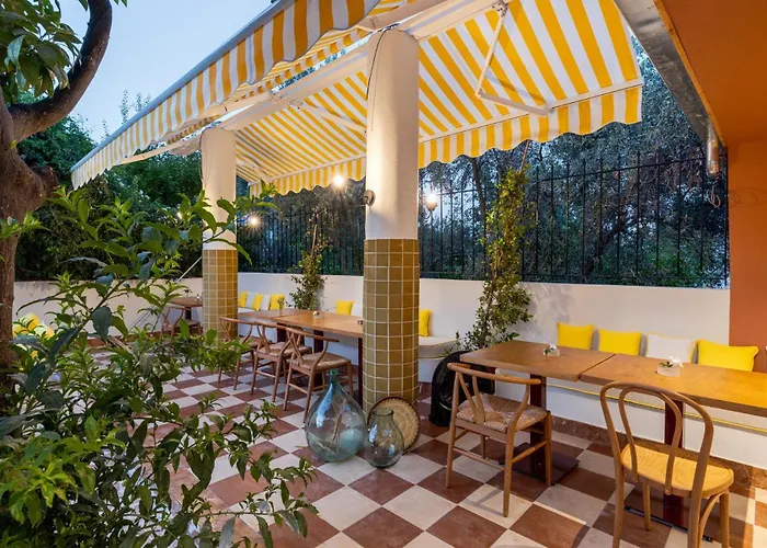 Yonca Anjelika Hotel