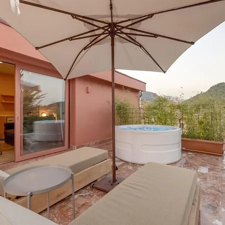 Yonca Anjelika فندق غوجيك