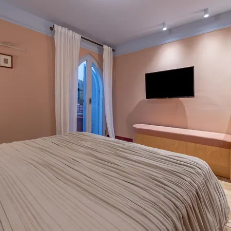 Otel Yonca Anjelika