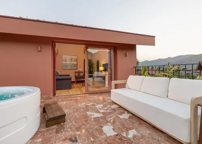 Hotel Yonca Anjelika *