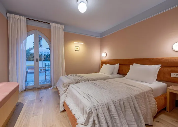 Yonca Anjelika * Göcek