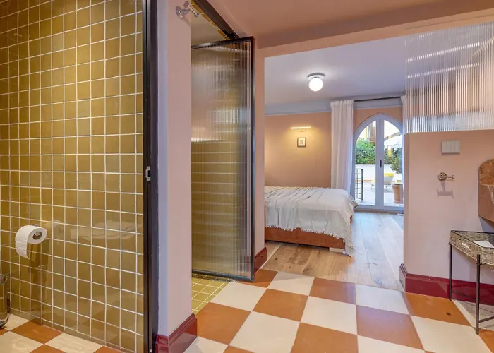 Yonca Anjelika Hotel *