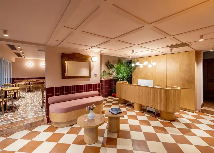 Hotel Yonca Anjelika *