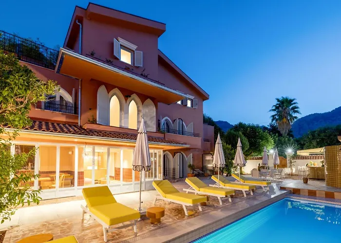 Yonca Anjelika Hotel *